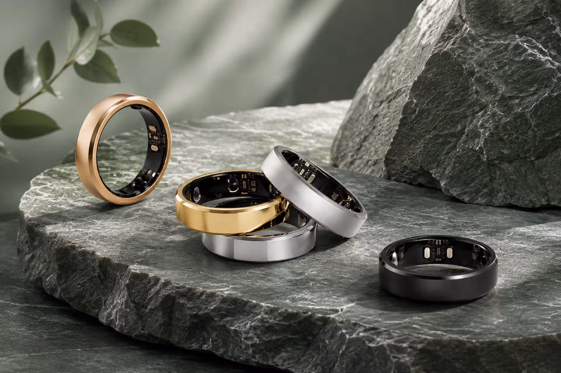 RingConn Gen 3 Future Silver smart ring design and sensor interior